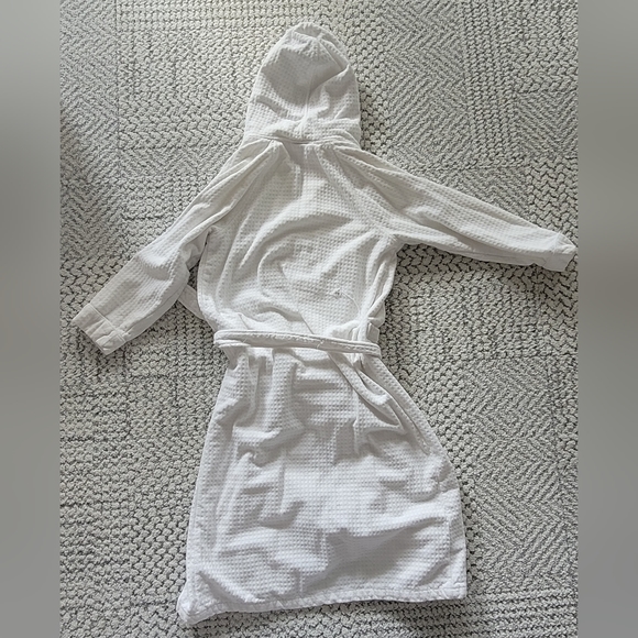 Spa Essentials Sleep sense white cotton waffle weave robe - Picture 3 of 5